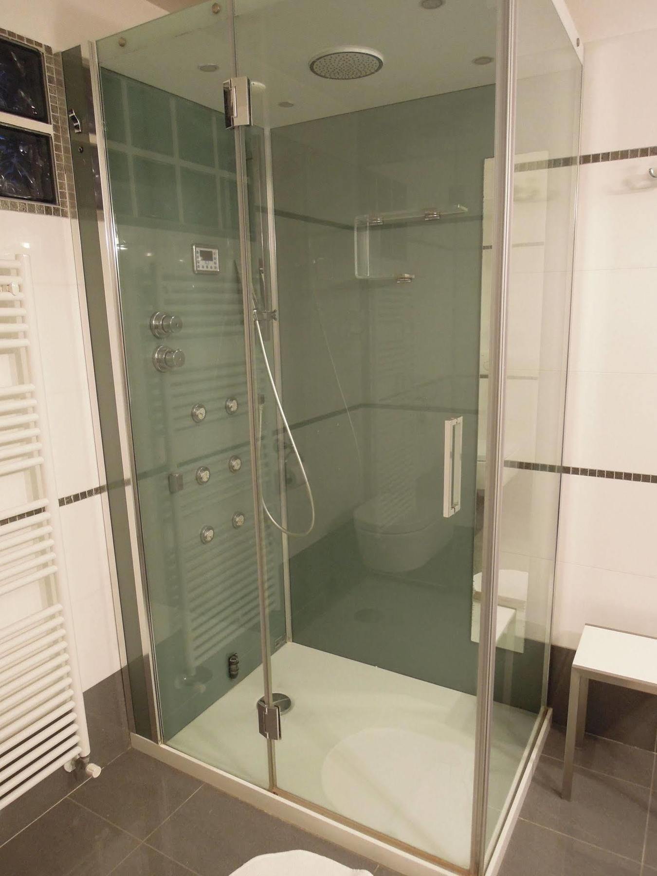 Ca' Delfina Holiday Home Венеция Экстерьер фото